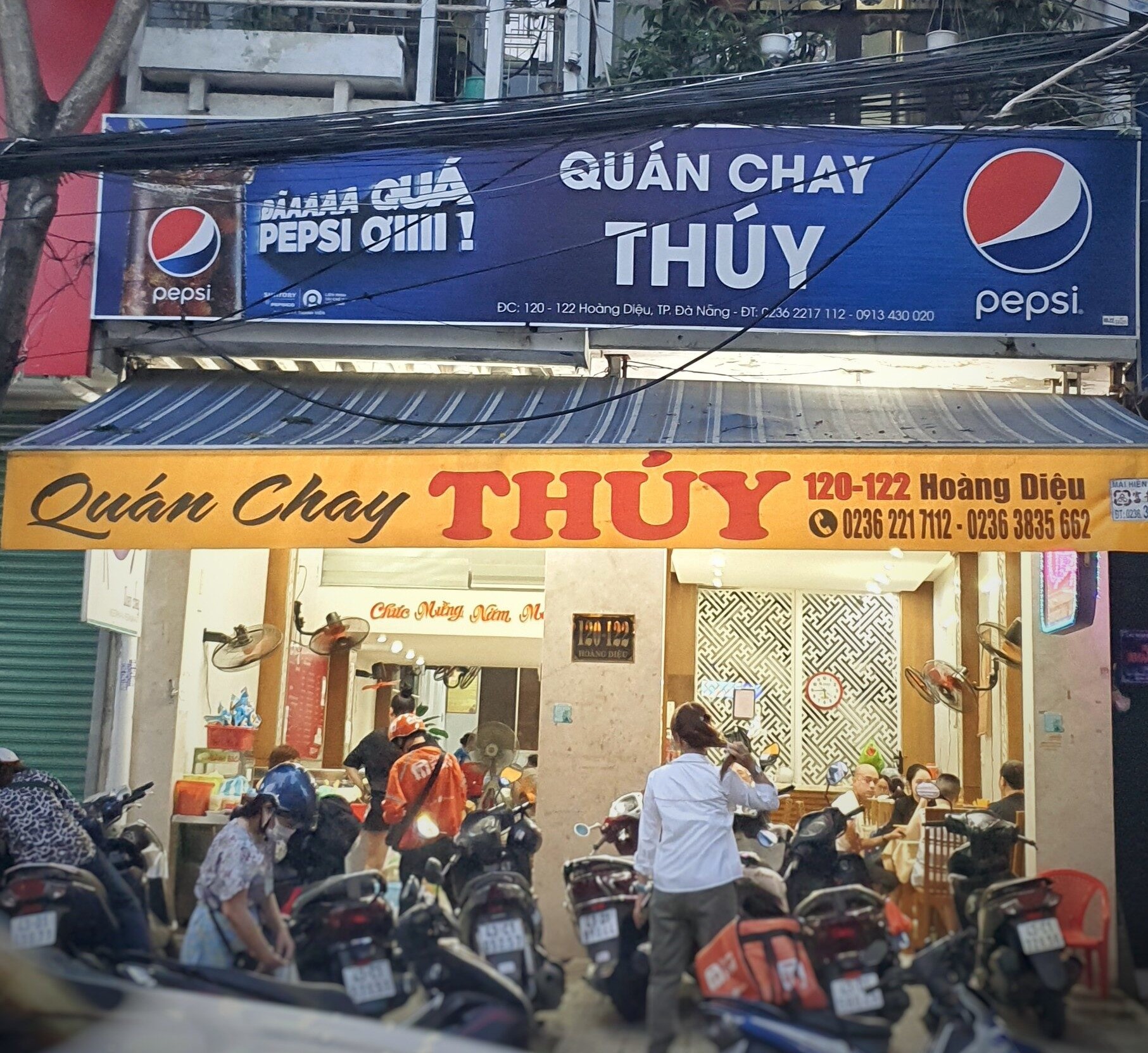 Quán chay Thúy