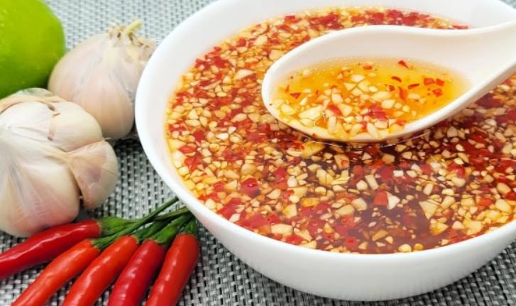 Cách pha nước chấm ngon cho món dồi chay