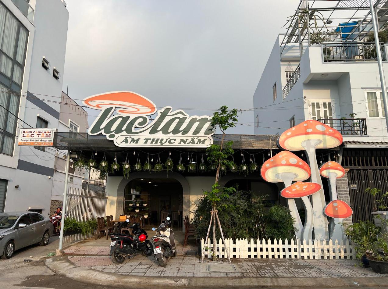 Bánh canh nấm Lạc Tâm