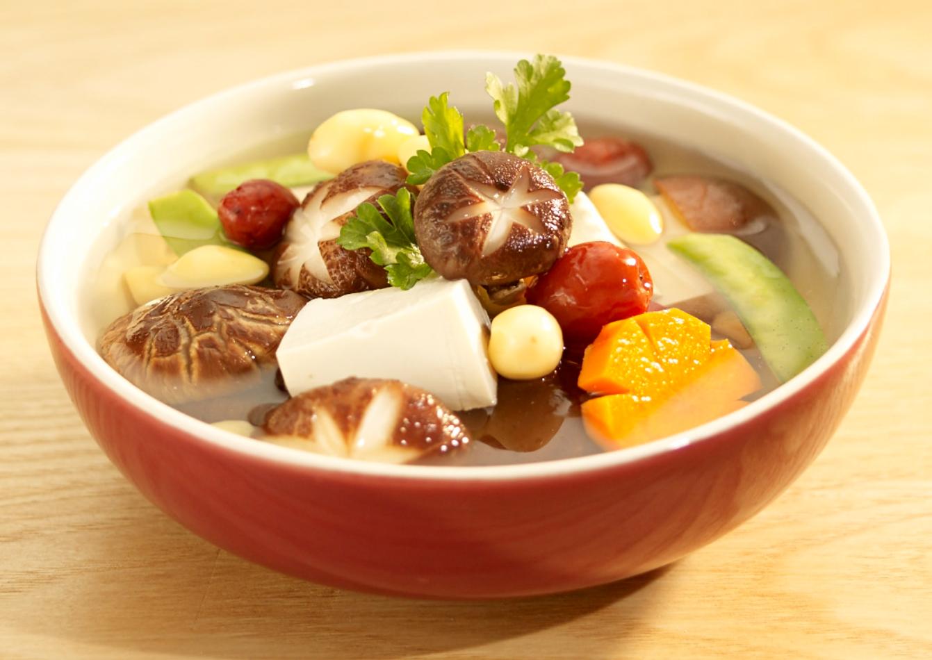 Canh rau củ thập cẩm chay