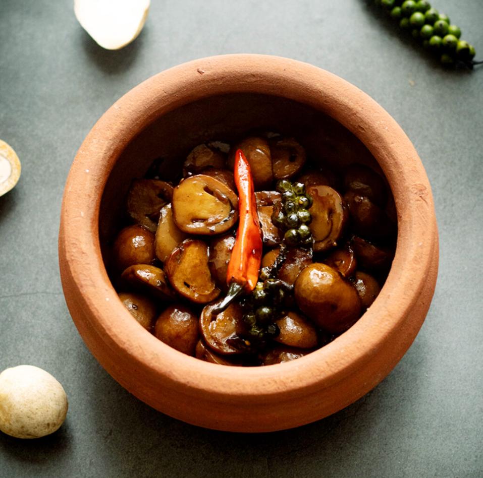 Nấm rơm kho tiêu