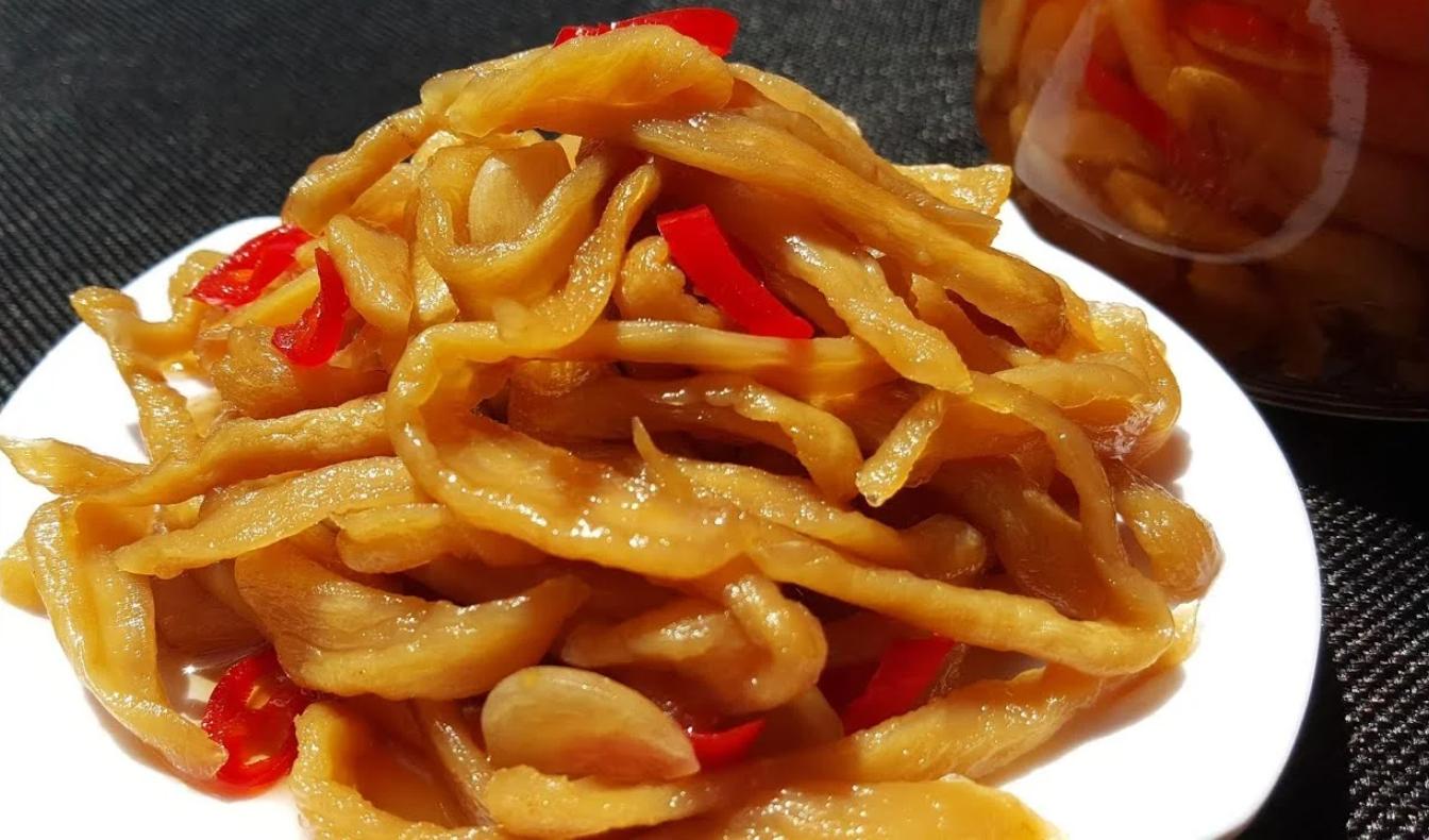 Dưa món ngâm nước mắm chay