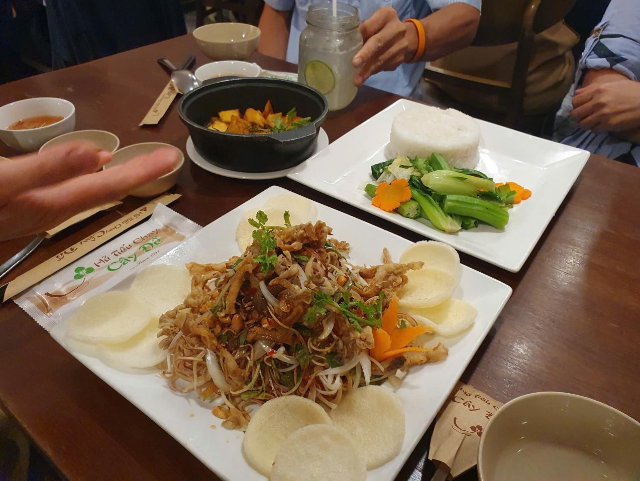 Quán phở chay Cây Đề