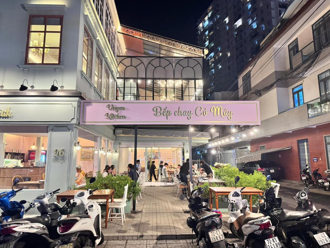 Quán chay Cỏ Mây