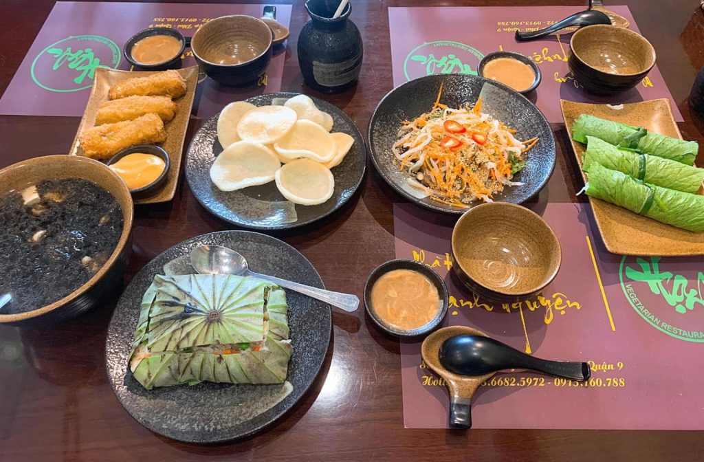 quán chay Bình Chánh