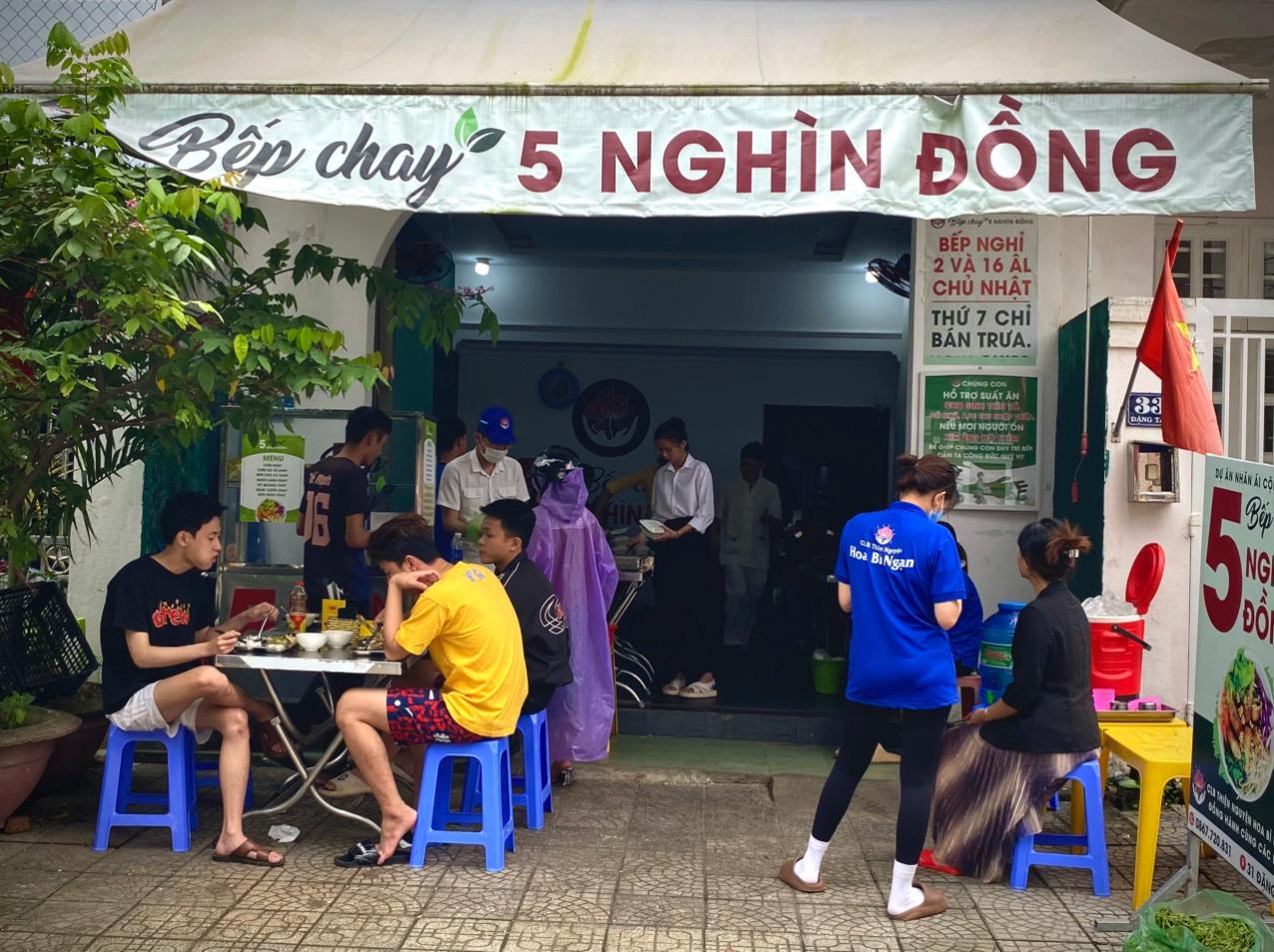 Bếp chay 5 nghìn đồng